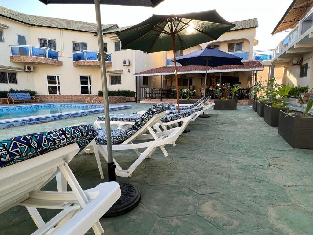 Tranquil Resort Hotel Brusubi Εξωτερικό φωτογραφία