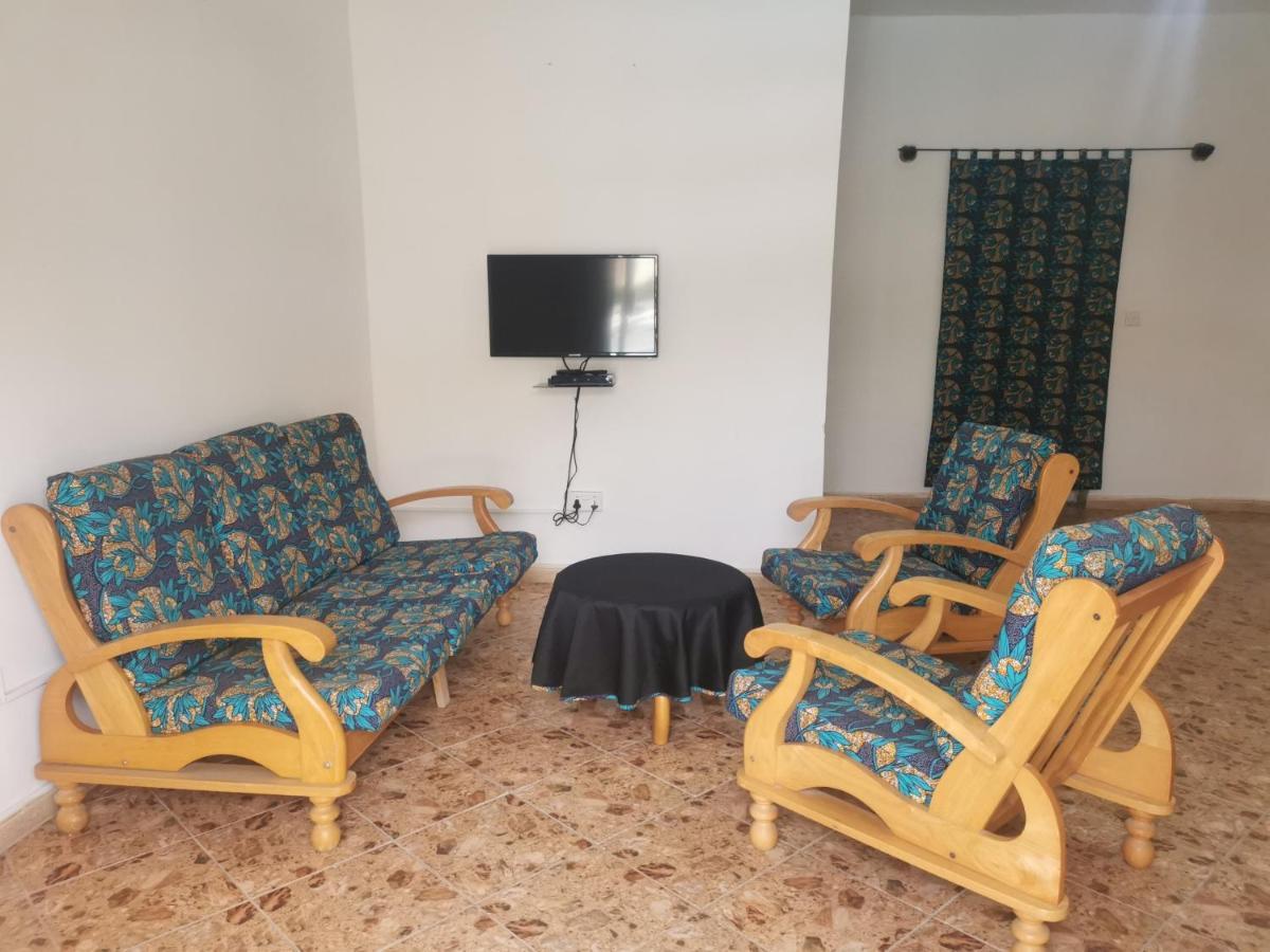 Tranquil Resort Hotel Brusubi Εξωτερικό φωτογραφία